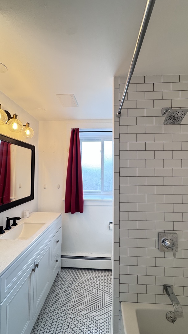 415 Wesley Avenue #48, Oak Park, IL 60302