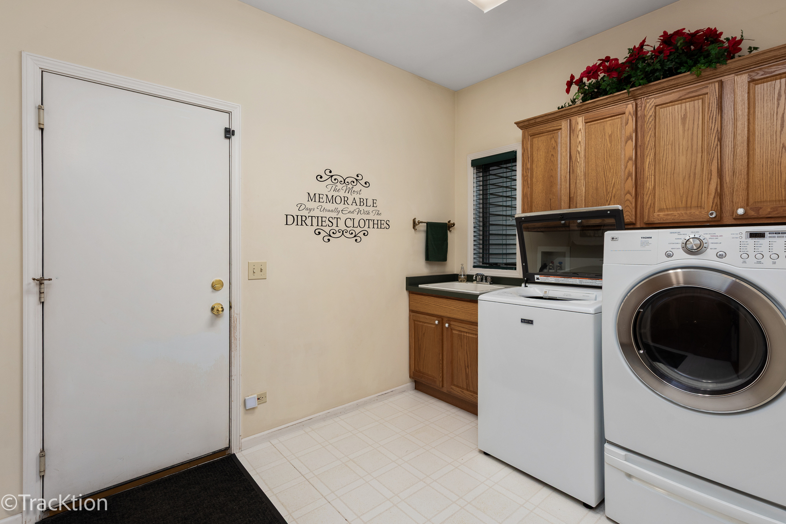 10902 Red Hawk Lane, Spring Grove, IL 60081