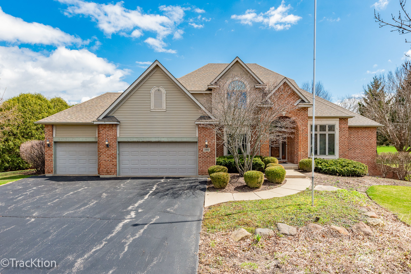 10902 Red Hawk Lane, Spring Grove, IL 60081