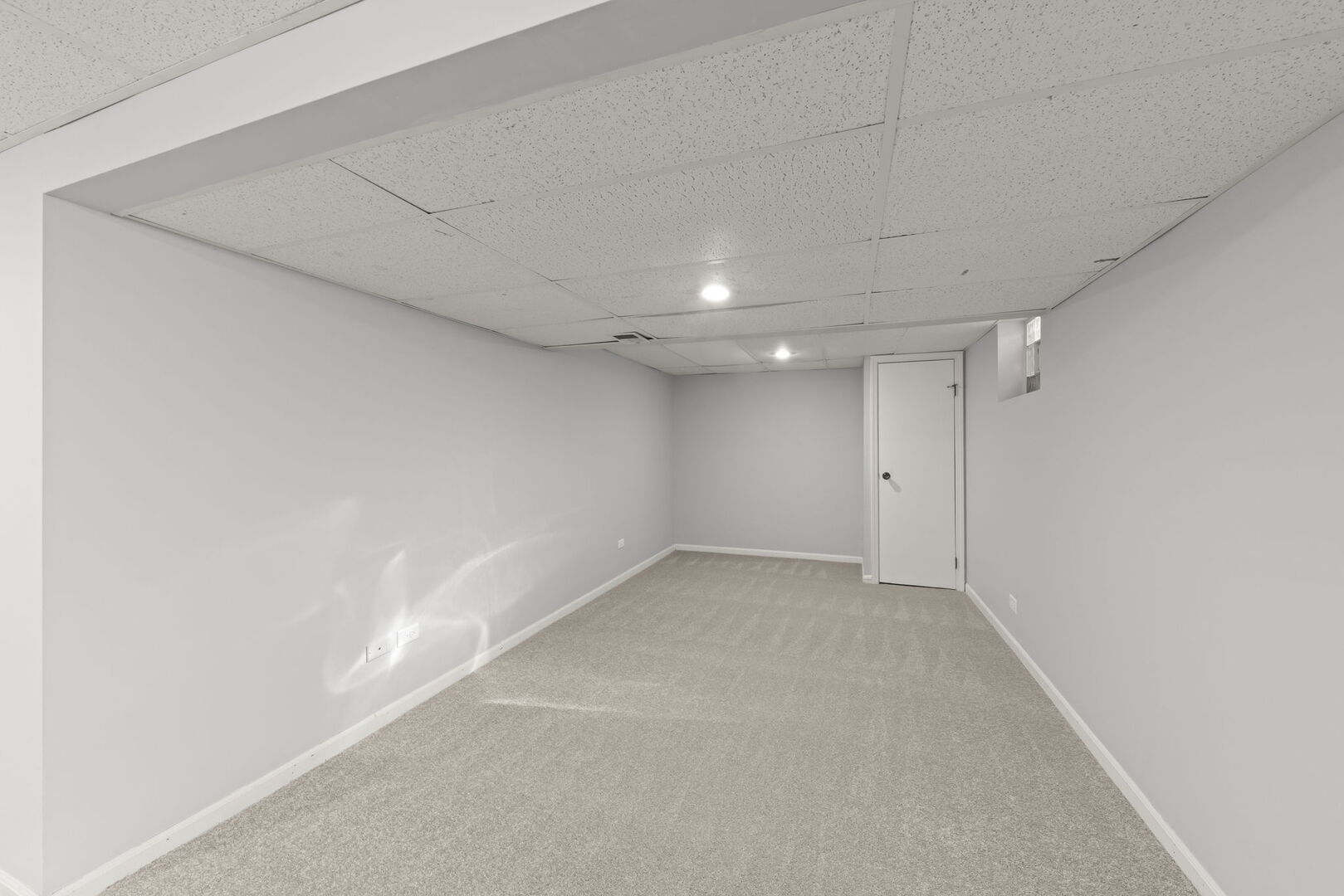 2240 Mecan Drive, Naperville, IL 60564