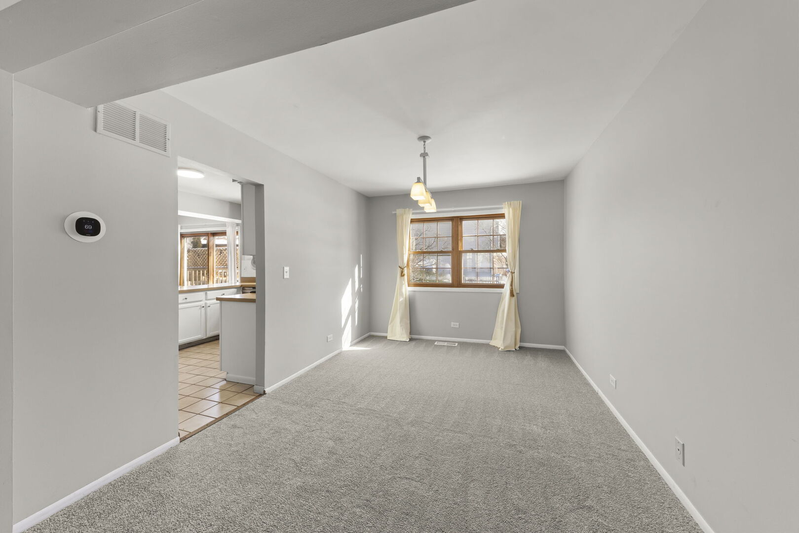 2240 Mecan Drive, Naperville, IL 60564