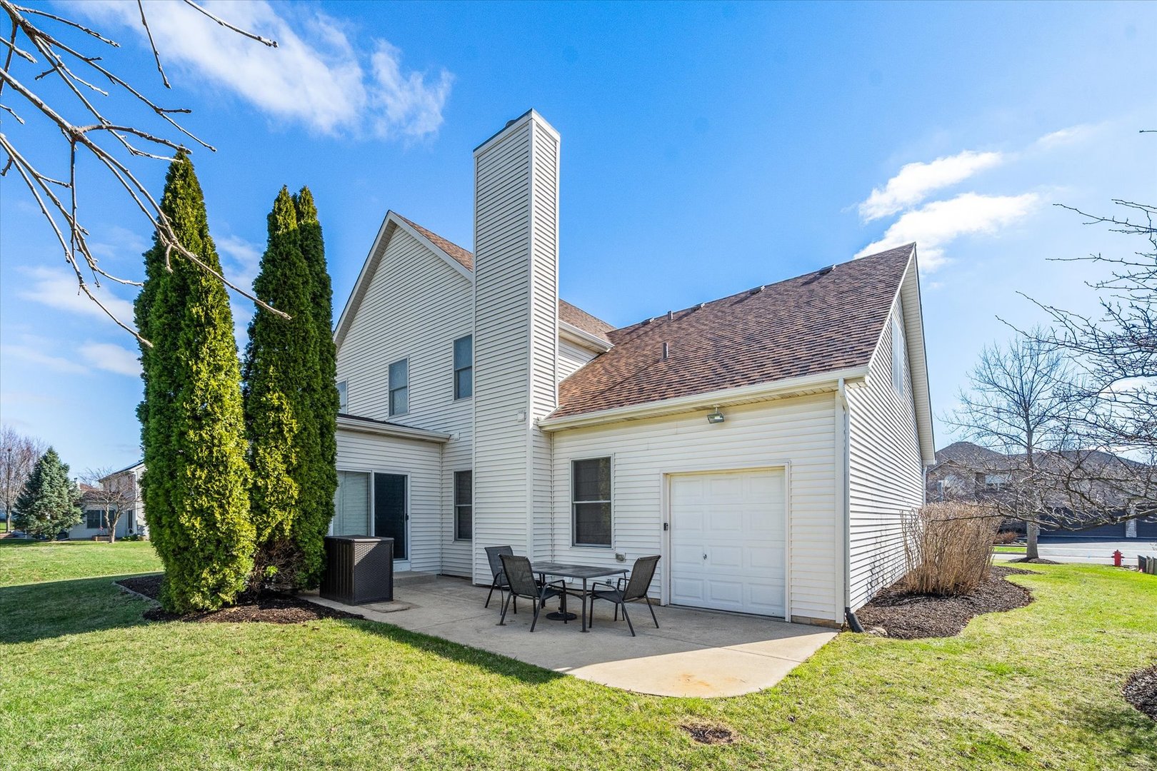 531 Birchwood Drive, Yorkville, IL 60560