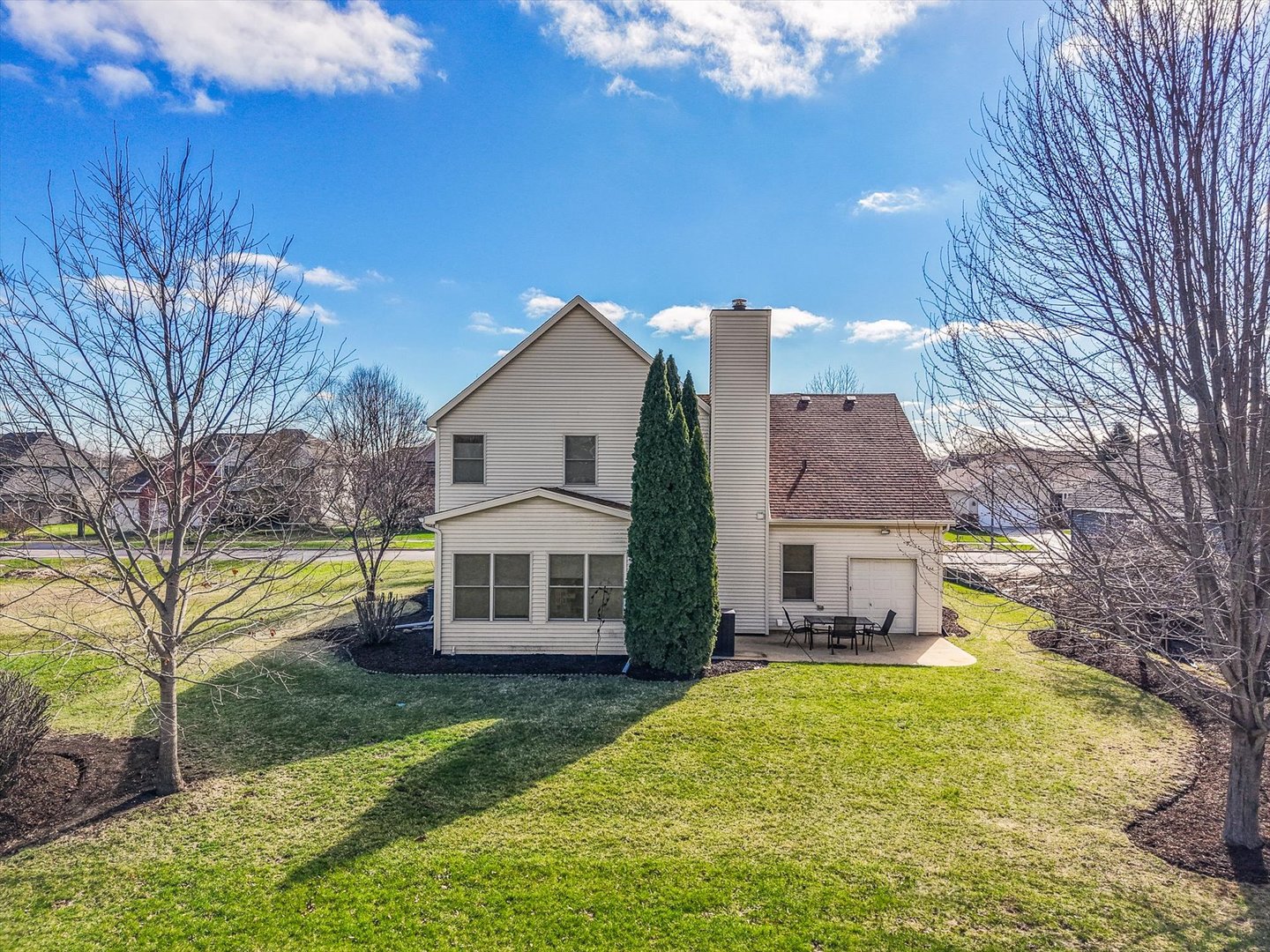 531 Birchwood Drive, Yorkville, IL 60560