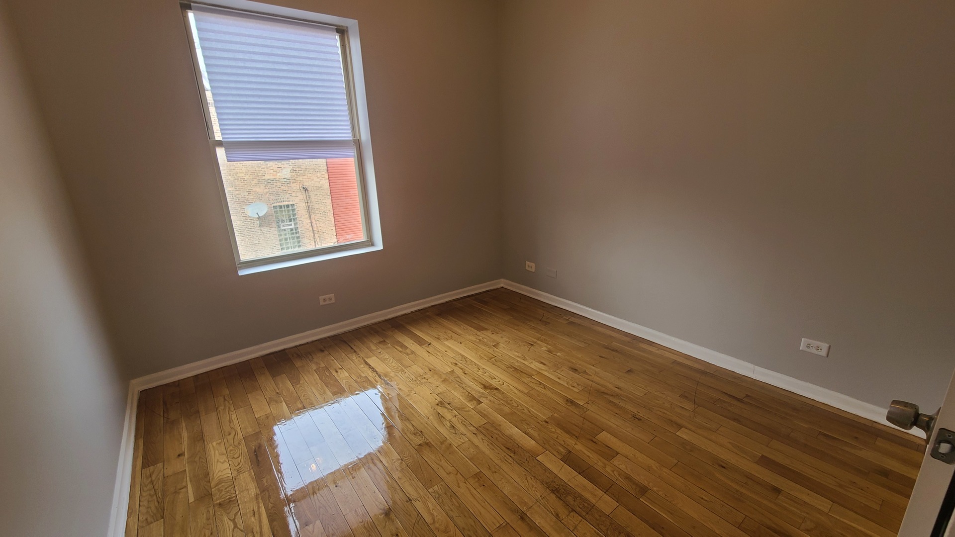 612 E Marquette Road #2, Chicago, IL 60637