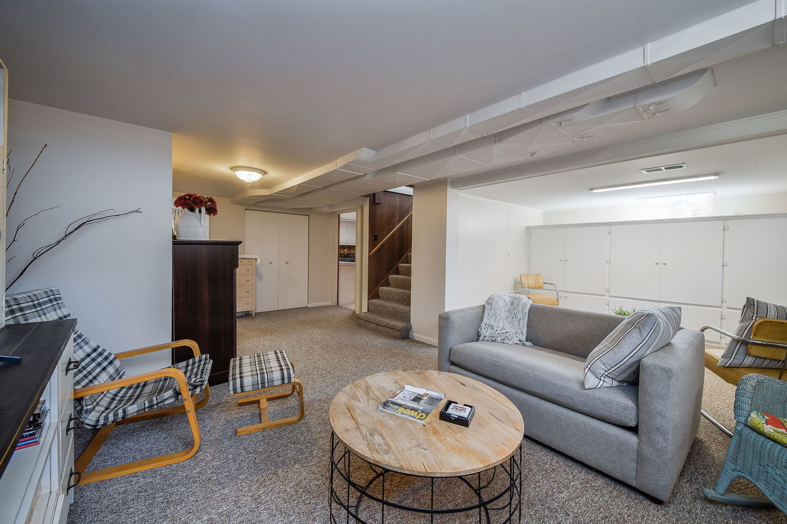 1031 N Spring Street, Elgin, IL 60120