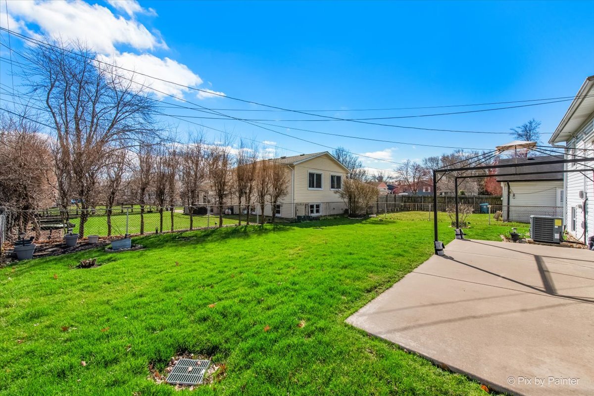 1411 Jill Court, Glendale Heights, IL 60139