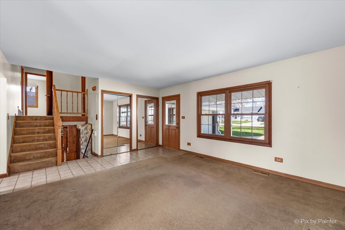 1411 Jill Court, Glendale Heights, IL 60139