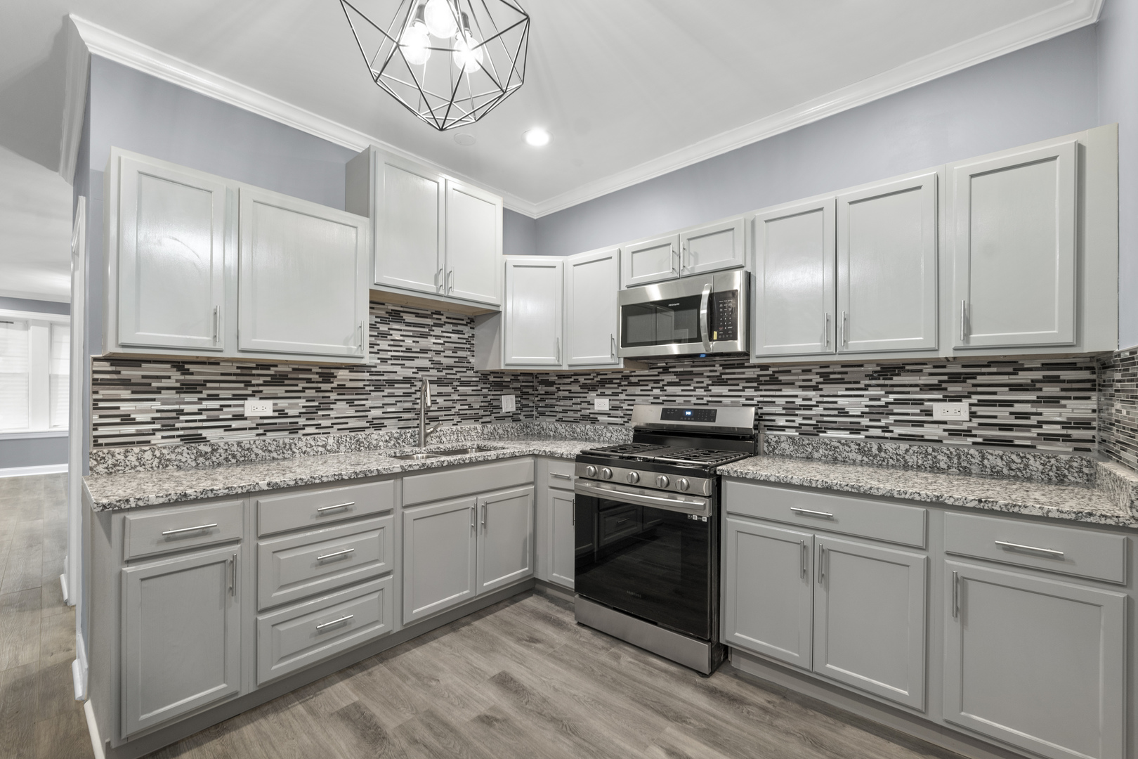 7823 S MORGAN Street, Chicago, IL 60620