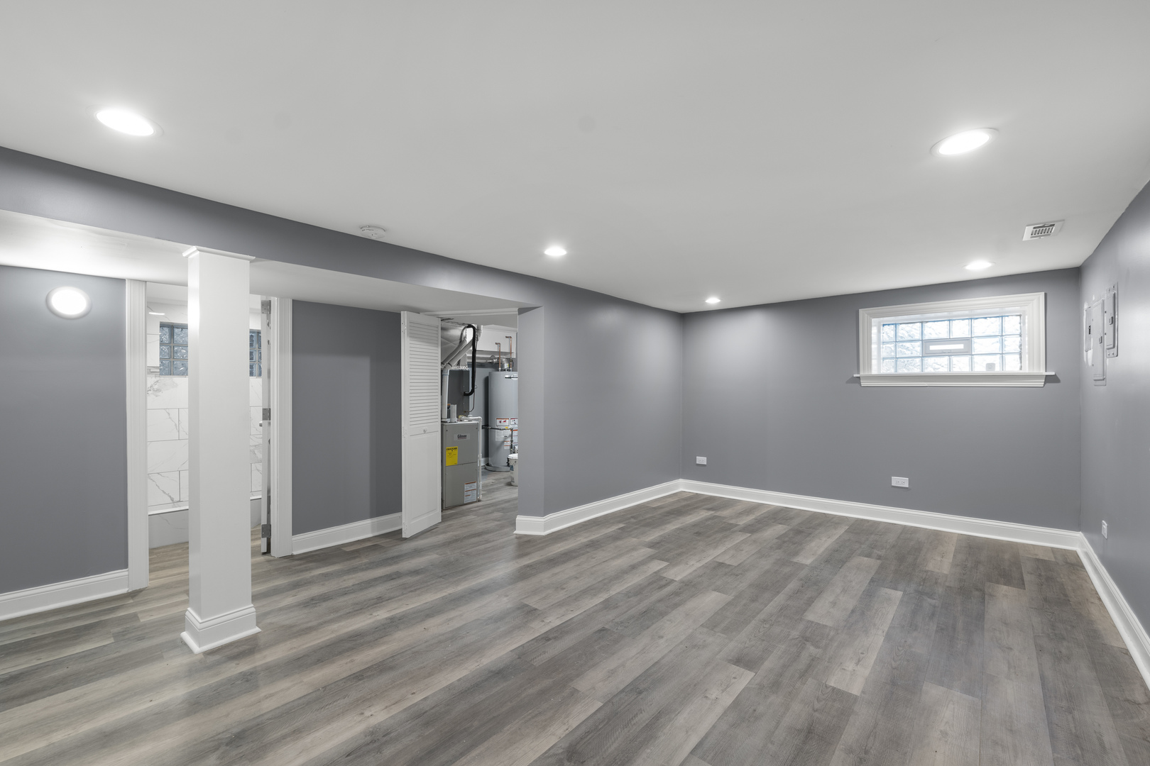 7823 S MORGAN Street, Chicago, IL 60620