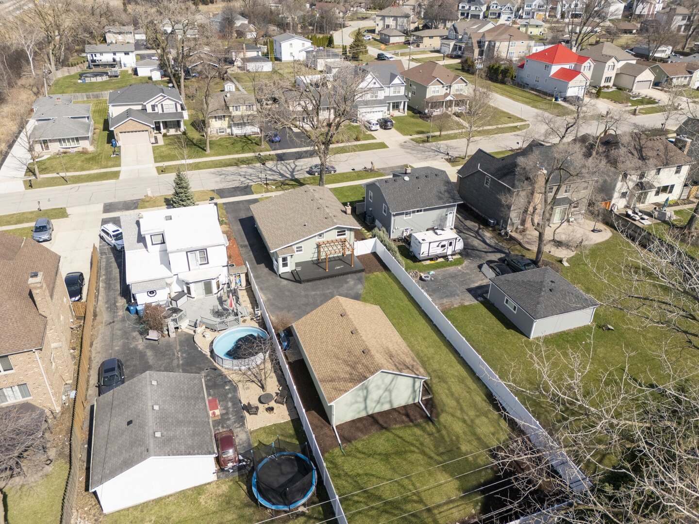 646 W Babcock Avenue, Elmhurst, IL 60126