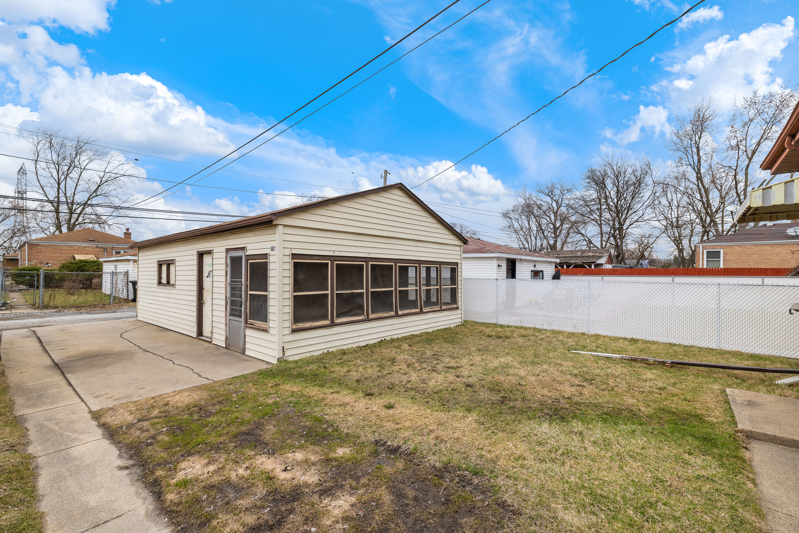 13840 S School Street, Riverdale, IL 60827