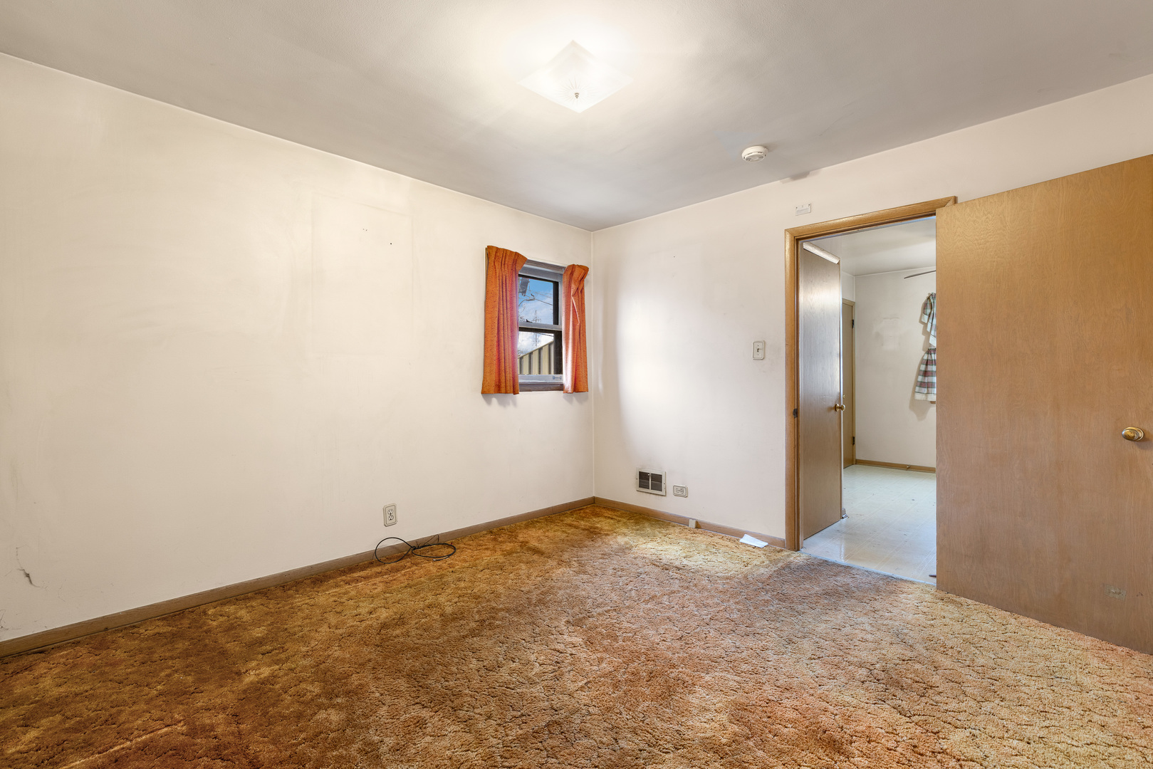 13840 S School Street, Riverdale, IL 60827