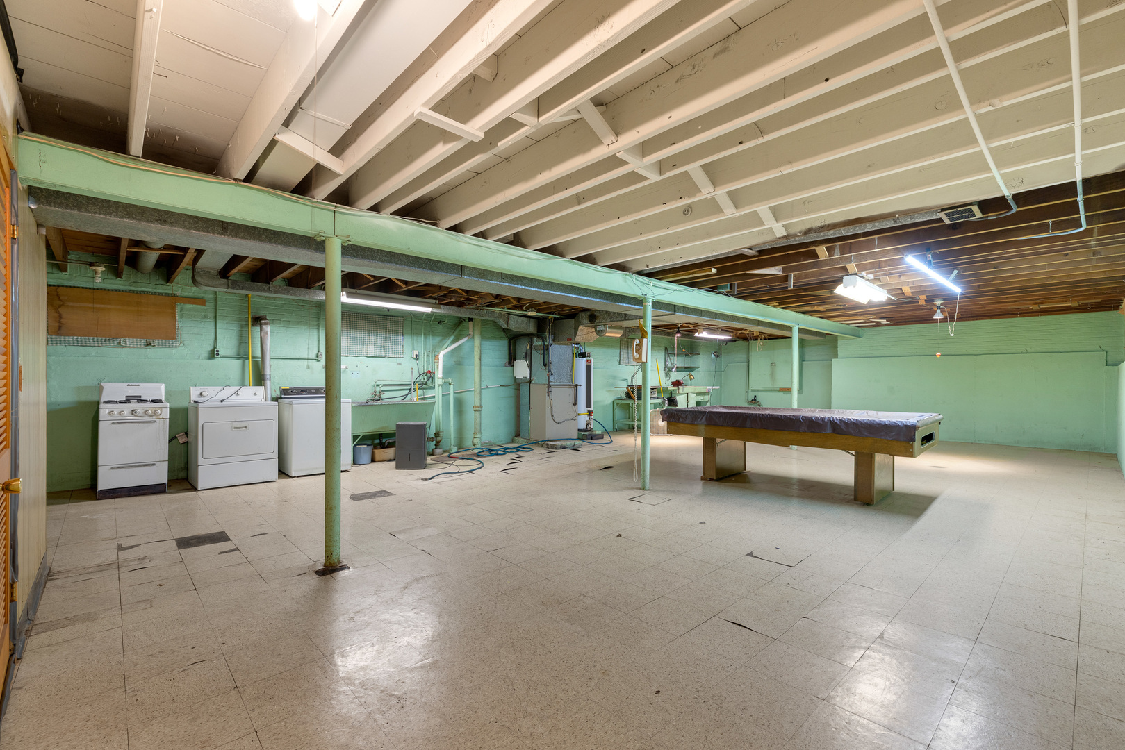 13840 S School Street, Riverdale, IL 60827