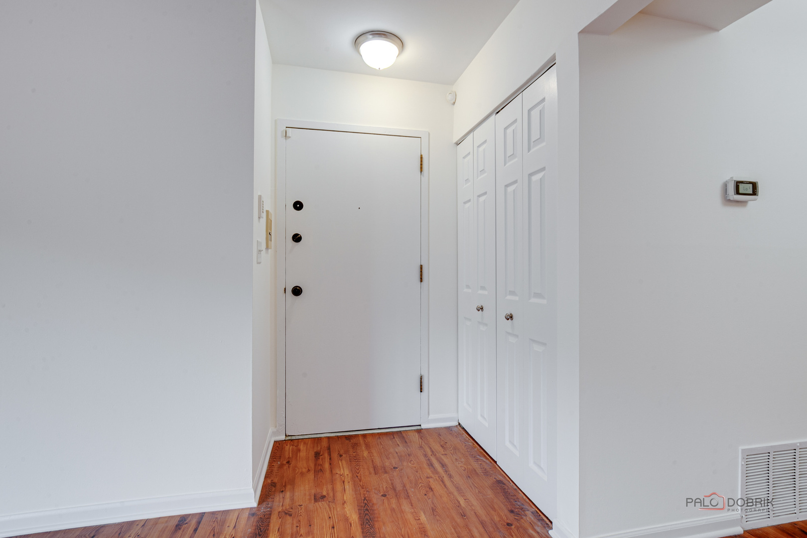 631 Derry Court #1B, Schaumburg, IL 60193