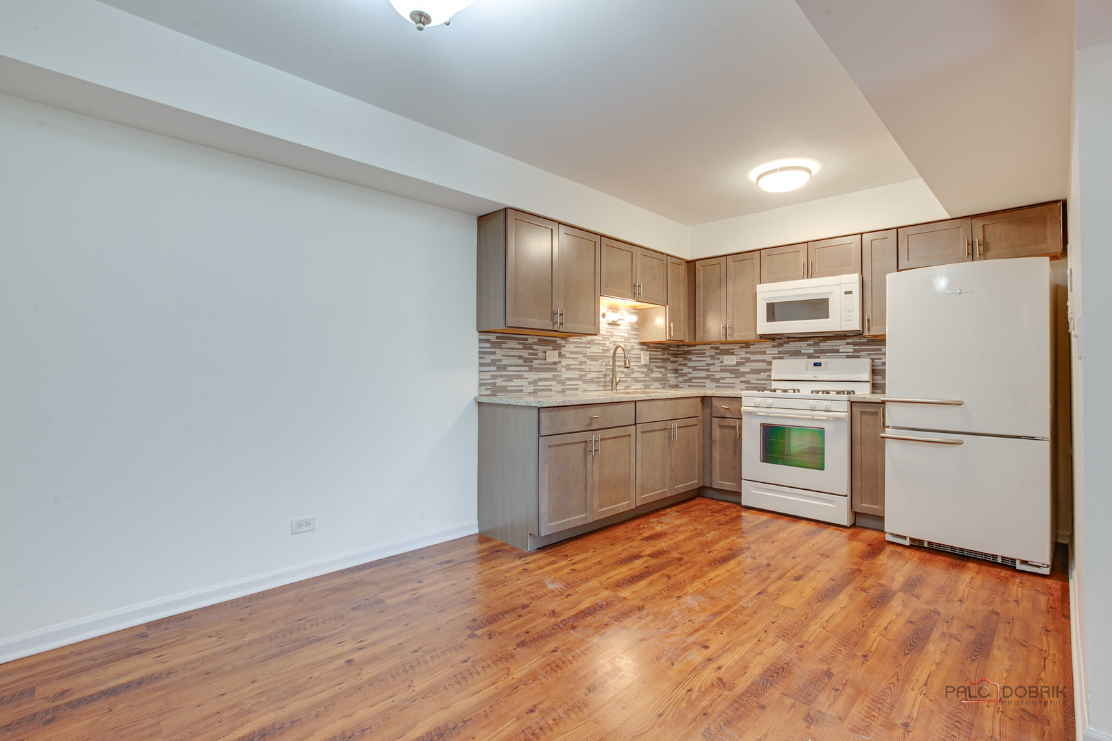 631 Derry Court #1B, Schaumburg, IL 60193