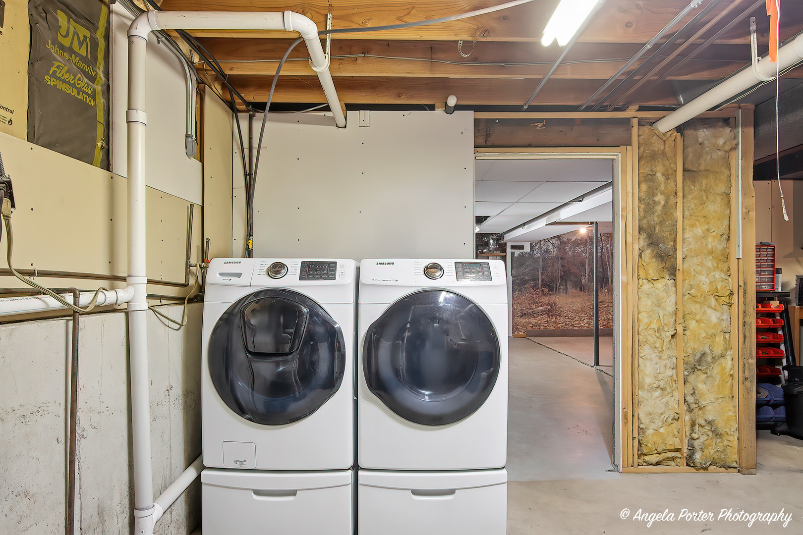 5218 Parkview Drive, Mccullom Lake, IL 60050