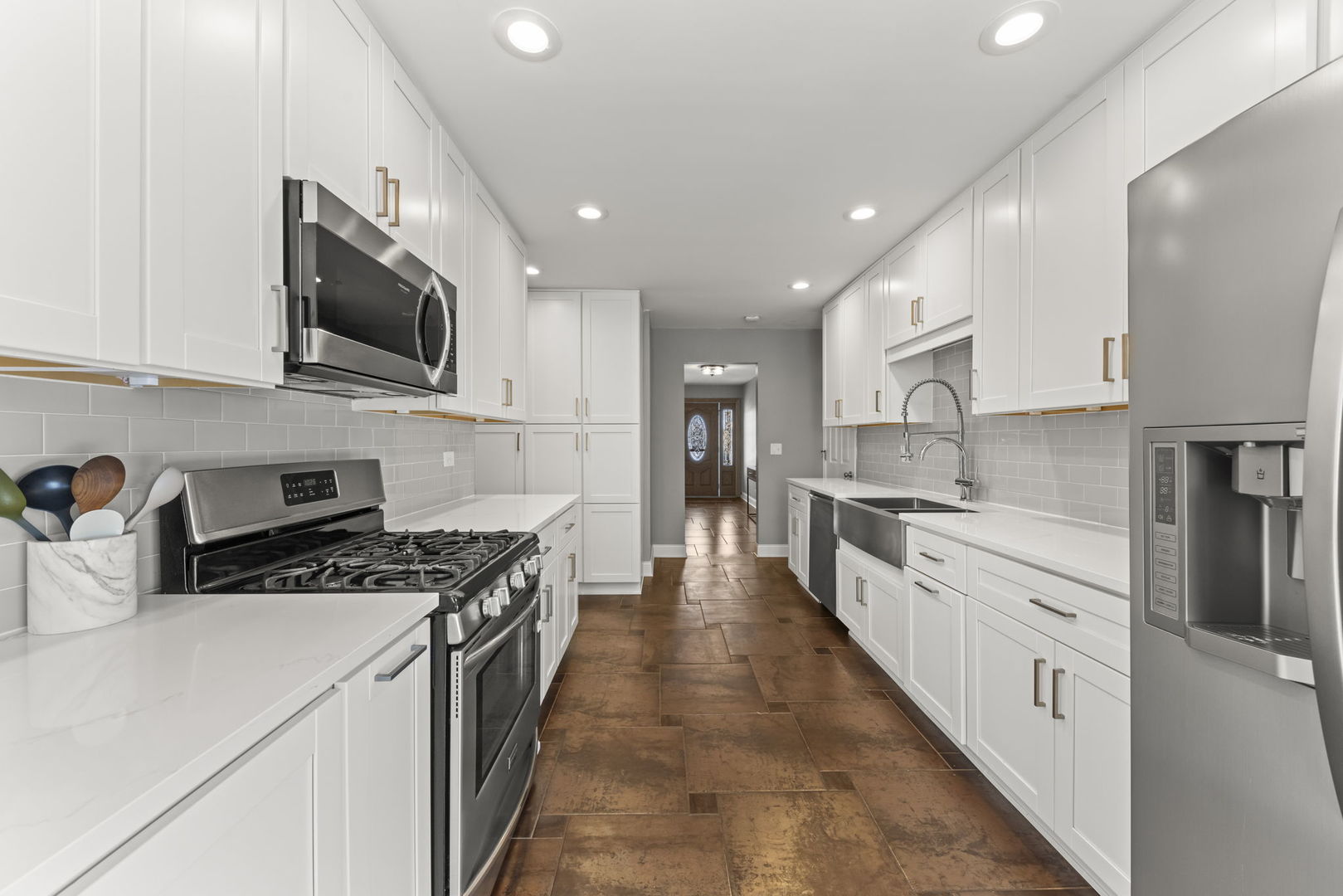 233 Seneca Court, Bolingbrook, IL 60440