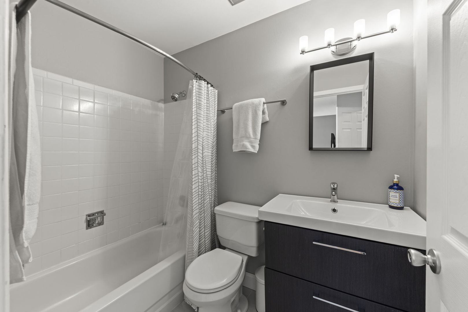 233 Seneca Court, Bolingbrook, IL 60440