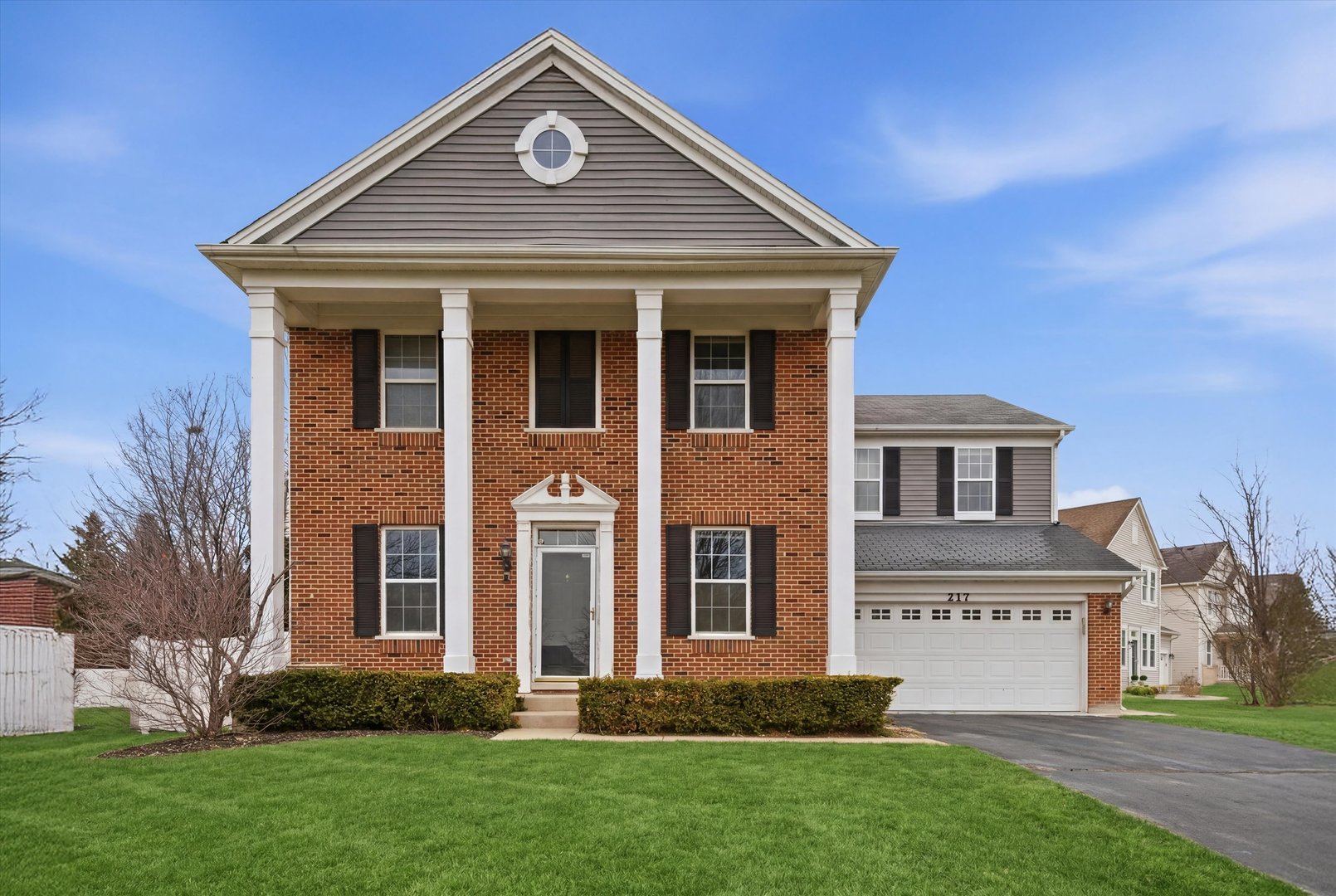 217 Sunbury Drive, St. Charles, IL 60175