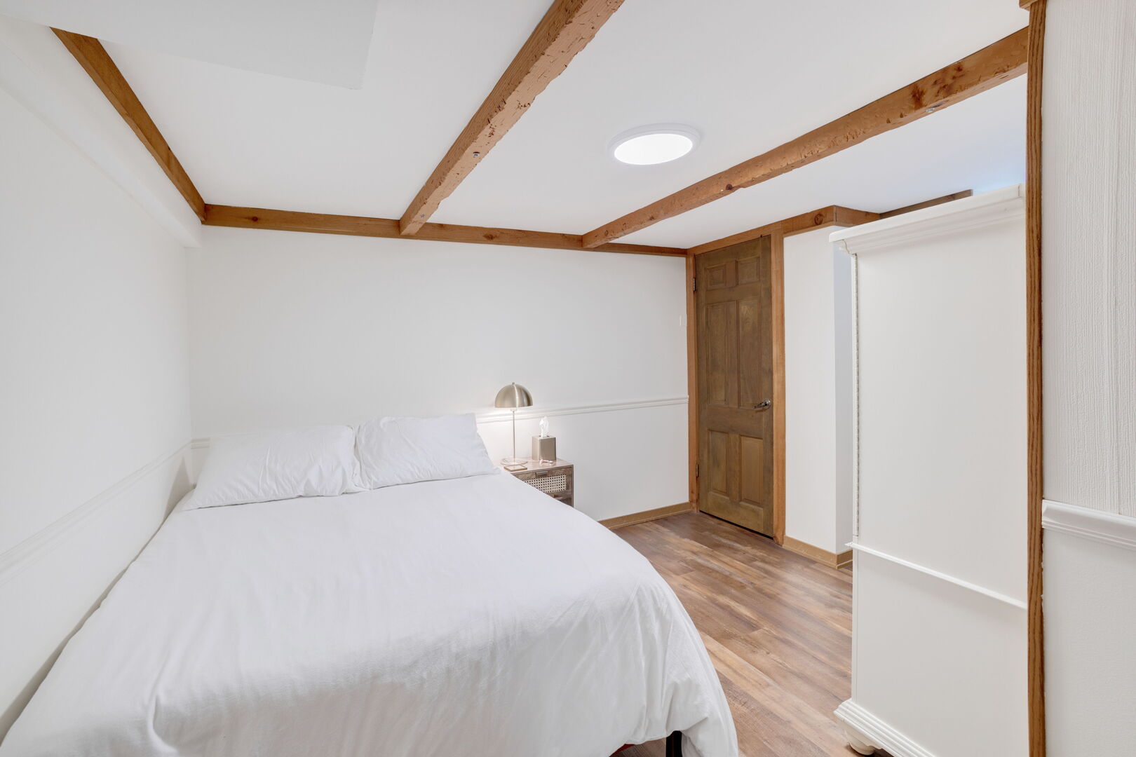 8225 Lorel Avenue, Burbank, IL 60459