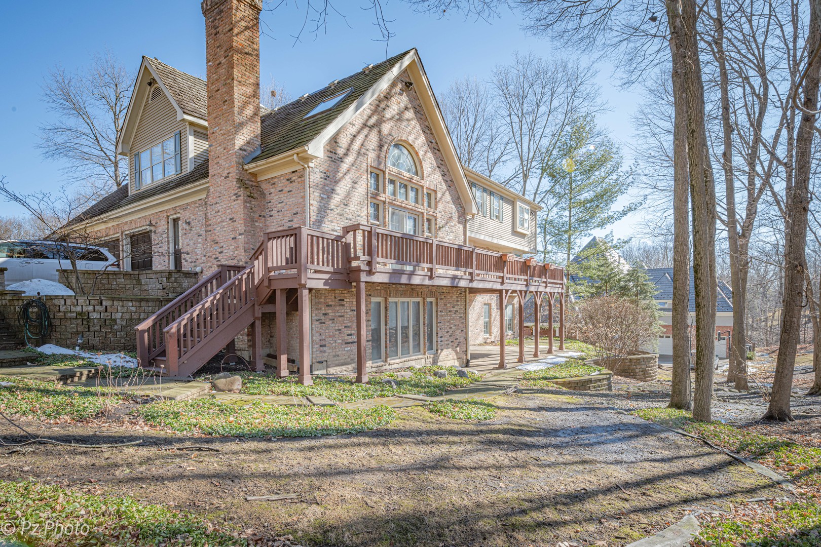 813 Fox Glen Drive, St. Charles, IL 60174