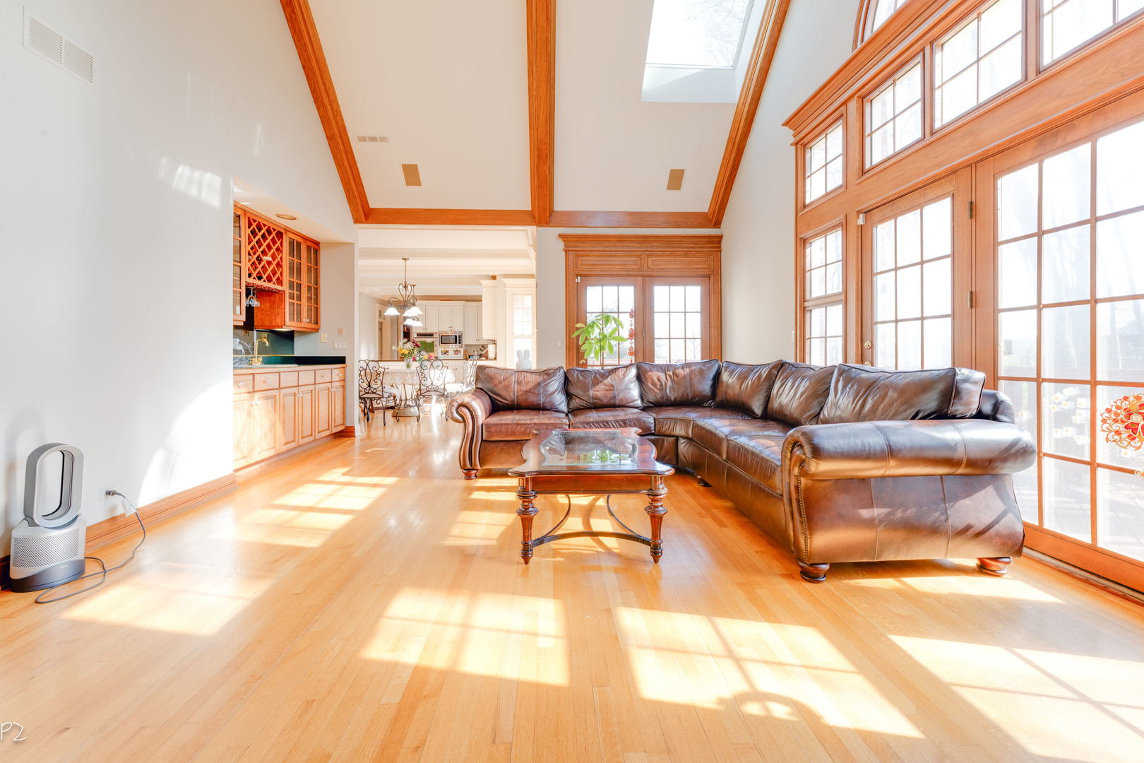 813 Fox Glen Drive, St. Charles, IL 60174