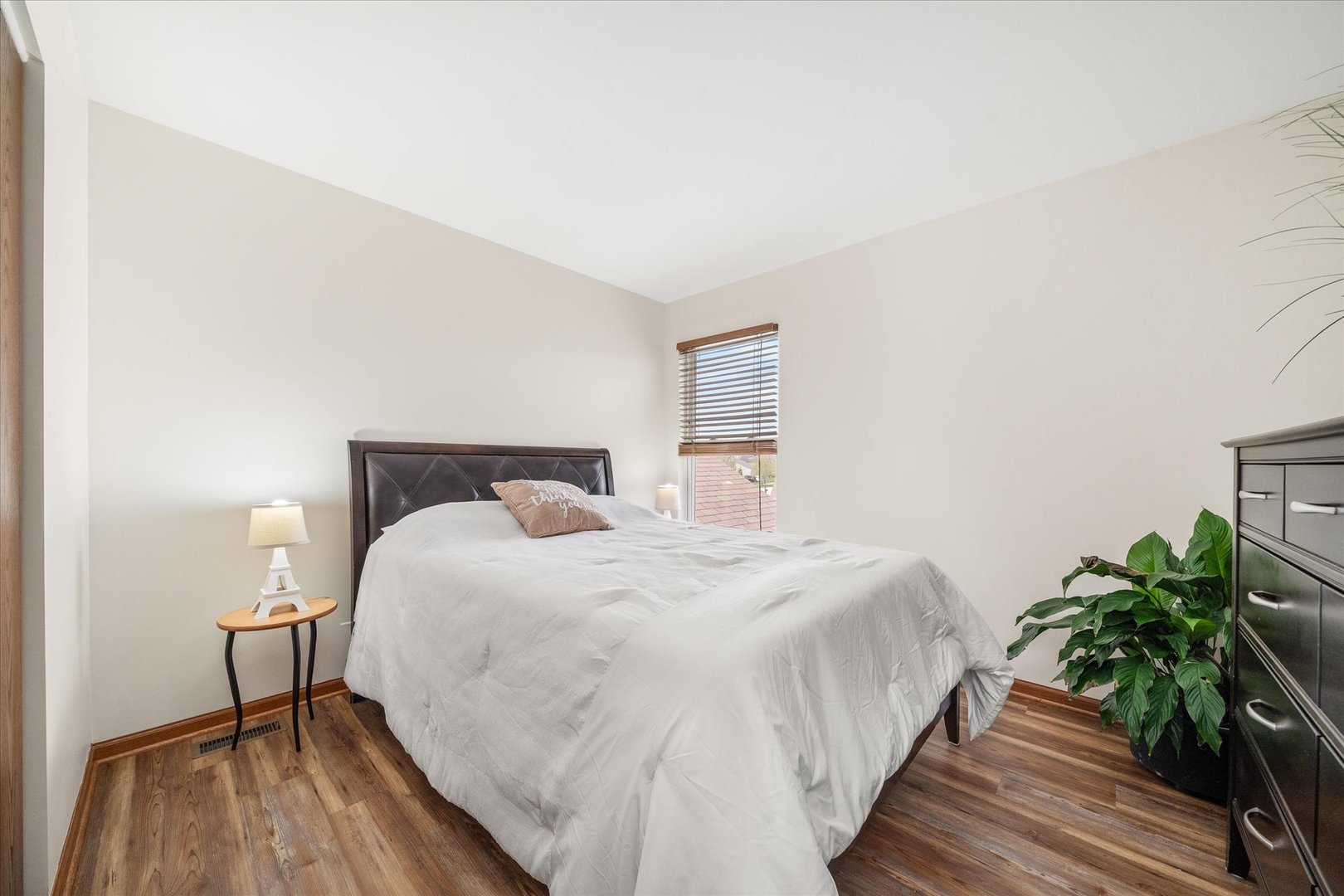 2936 Ellsworth Drive, Yorkville, IL 60560