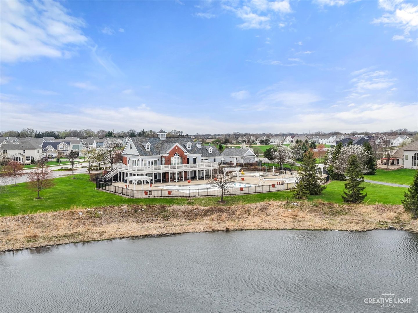 2936 Ellsworth Drive, Yorkville, IL 60560