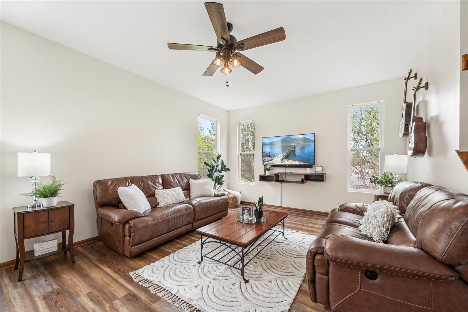 2936 Ellsworth Drive, Yorkville, IL 60560