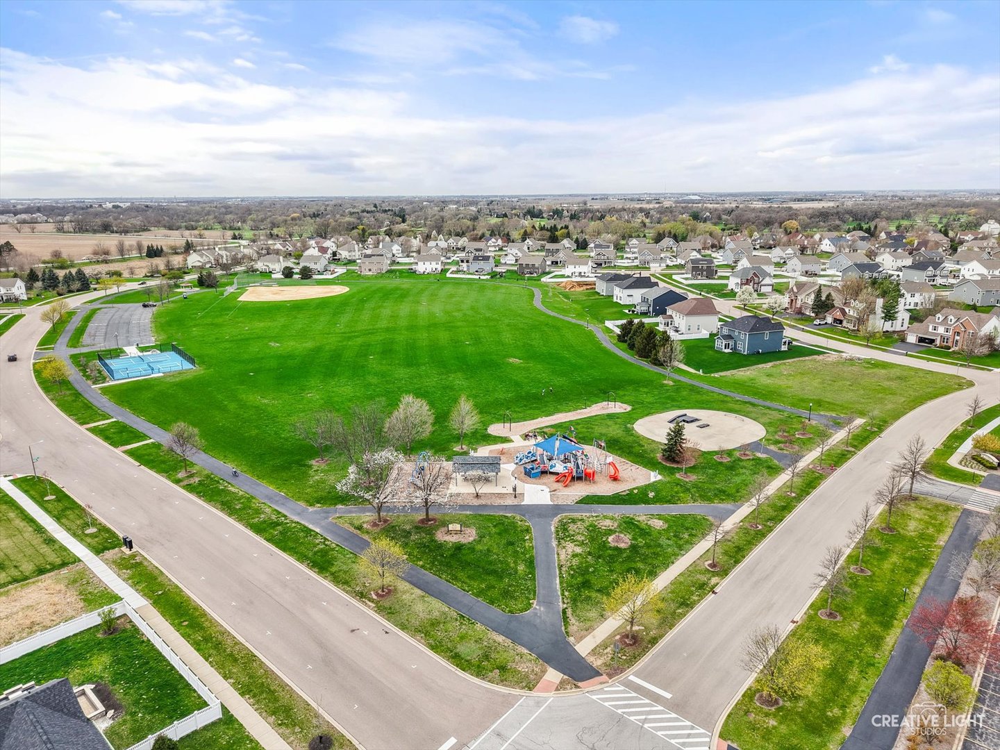 2936 Ellsworth Drive, Yorkville, IL 60560