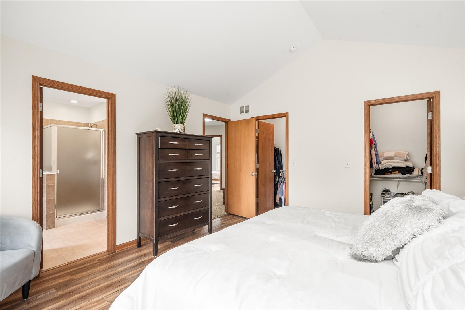 2936 Ellsworth Drive, Yorkville, IL 60560