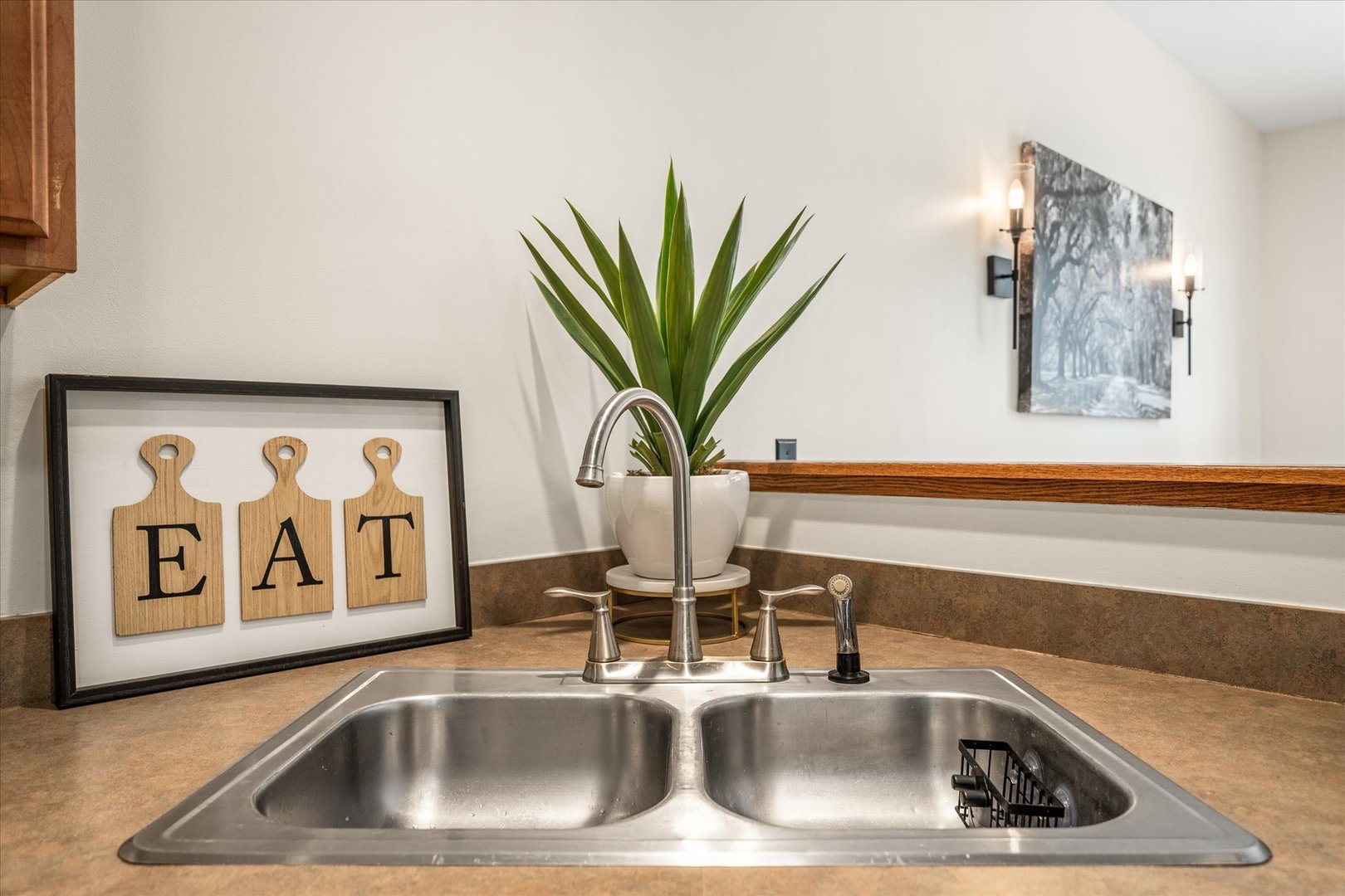 2936 Ellsworth Drive, Yorkville, IL 60560