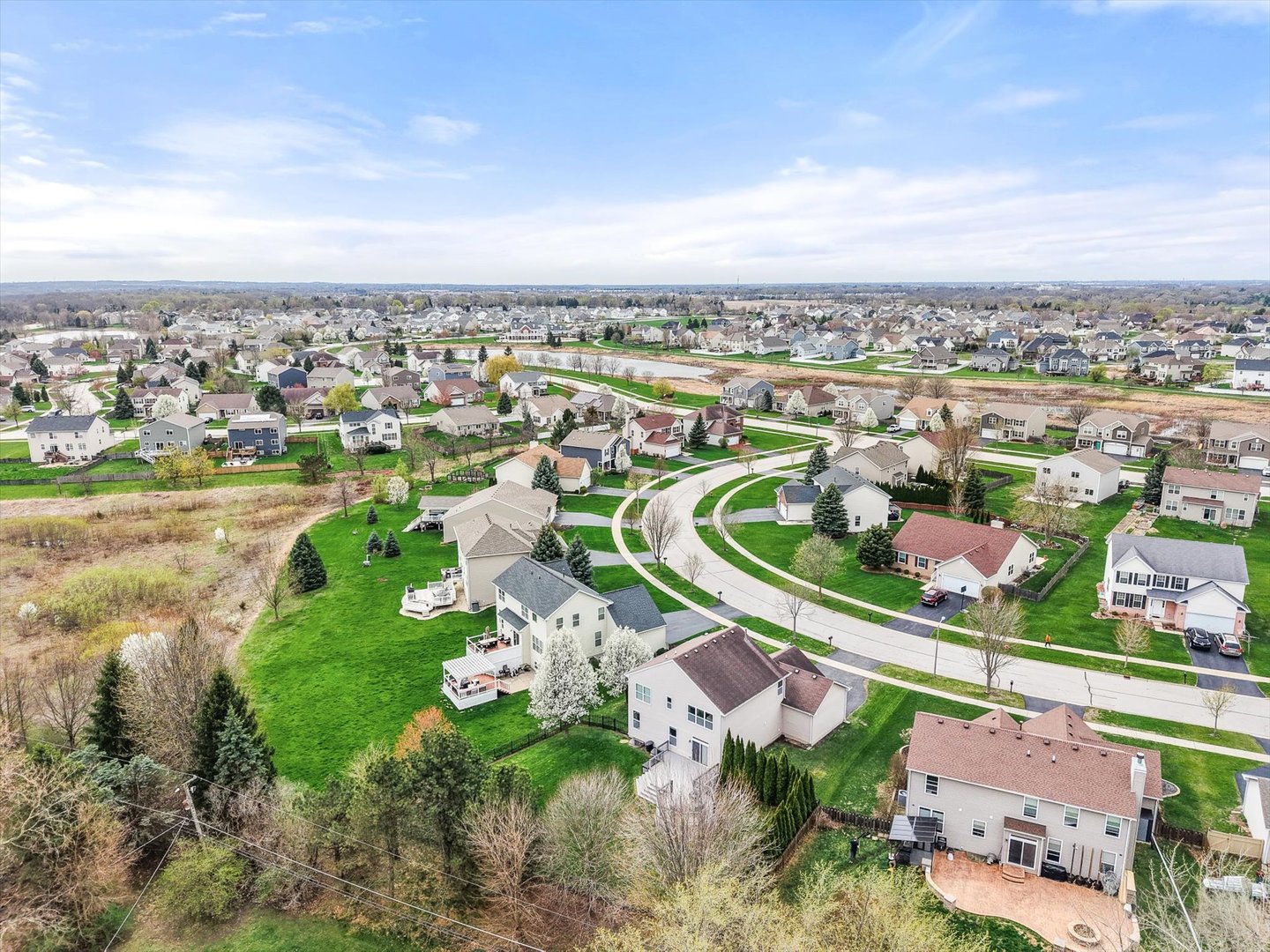 2936 Ellsworth Drive, Yorkville, IL 60560