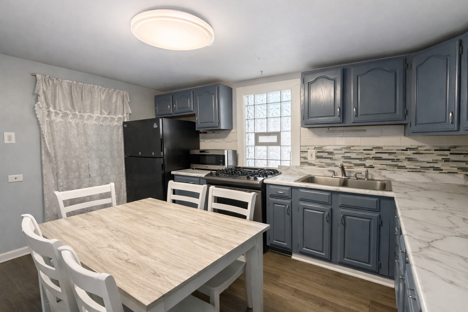 2310 Cuyler Avenue, Berwyn, IL 60402