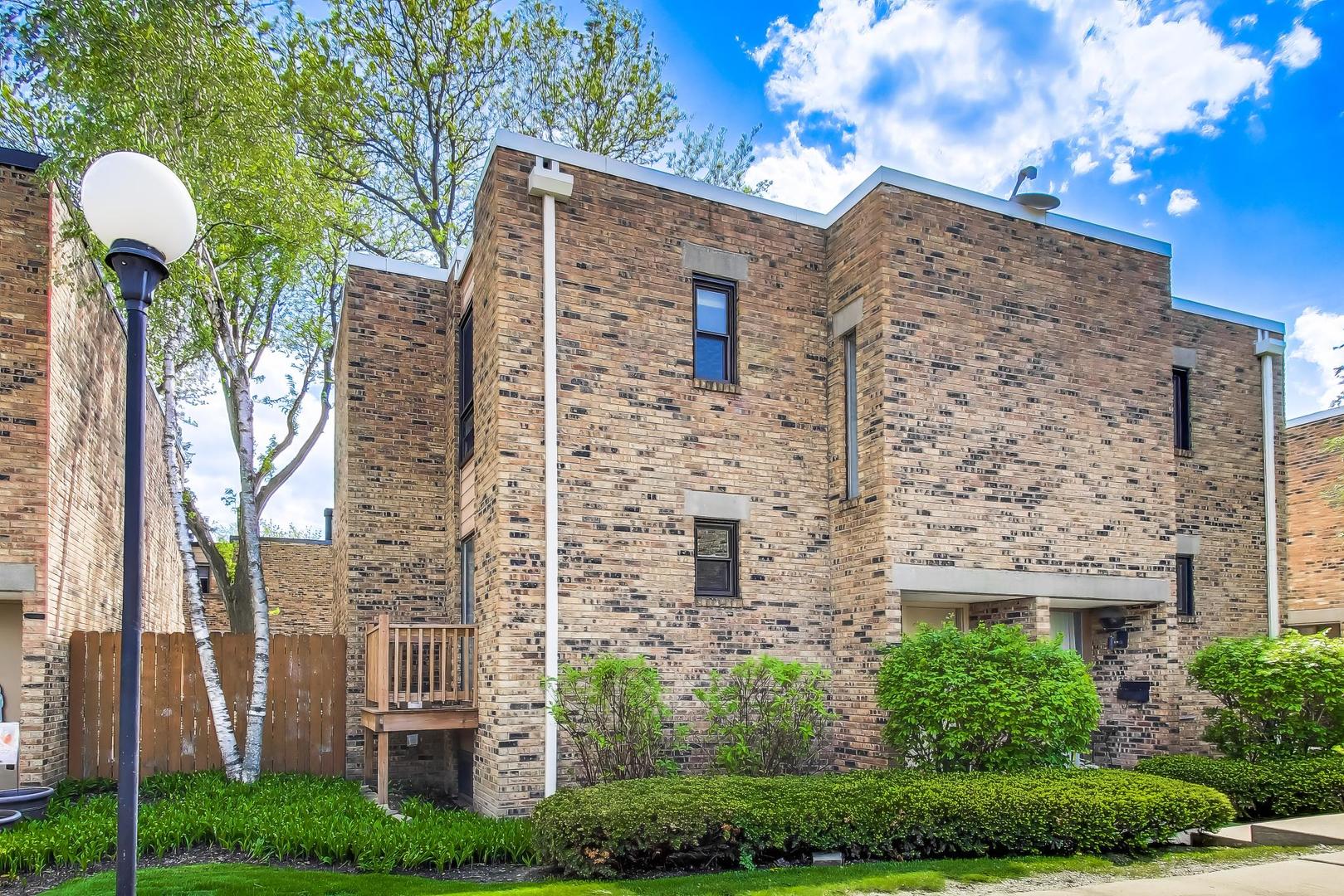 2006 Post Oak Place, Schaumburg, IL 60173