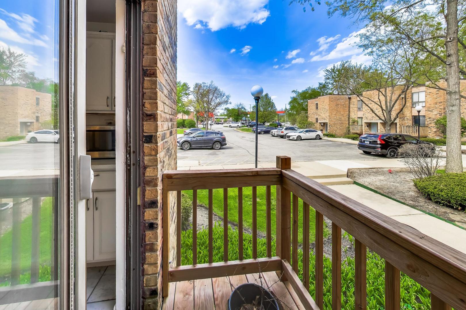 2006 Post Oak Place, Schaumburg, IL 60173