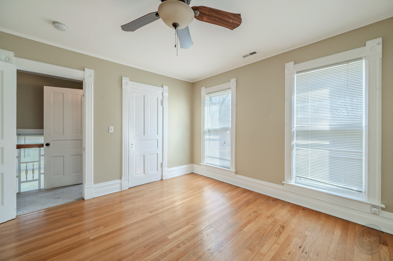 205 N Sleight Street, Naperville, IL 60540