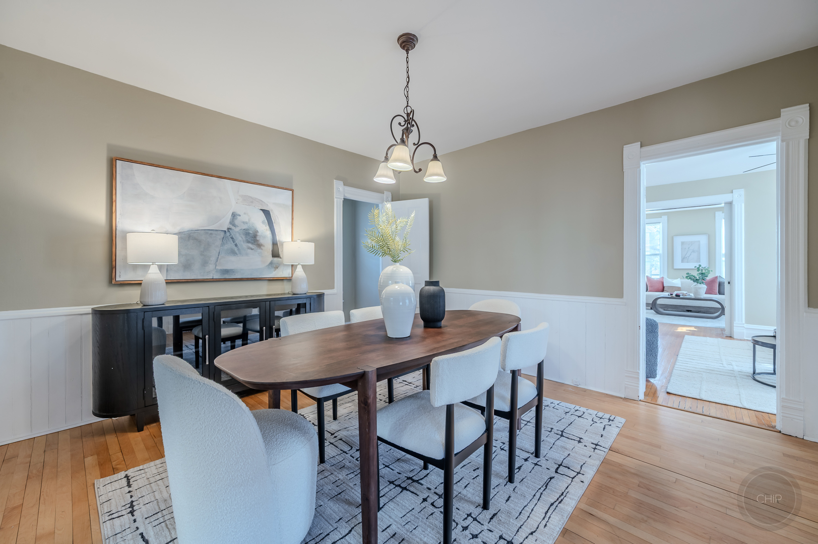 205 N Sleight Street, Naperville, IL 60540