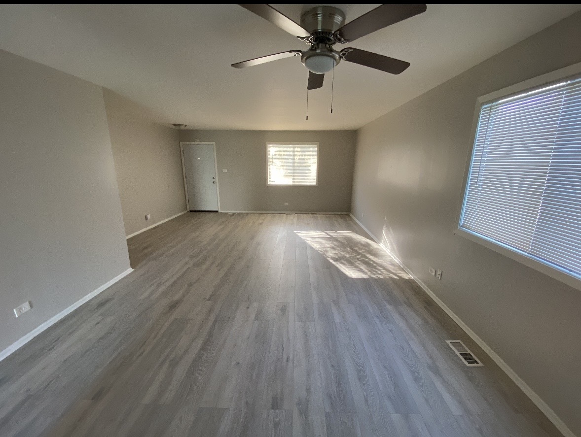 115 Oriole Road, Matteson, IL 60443