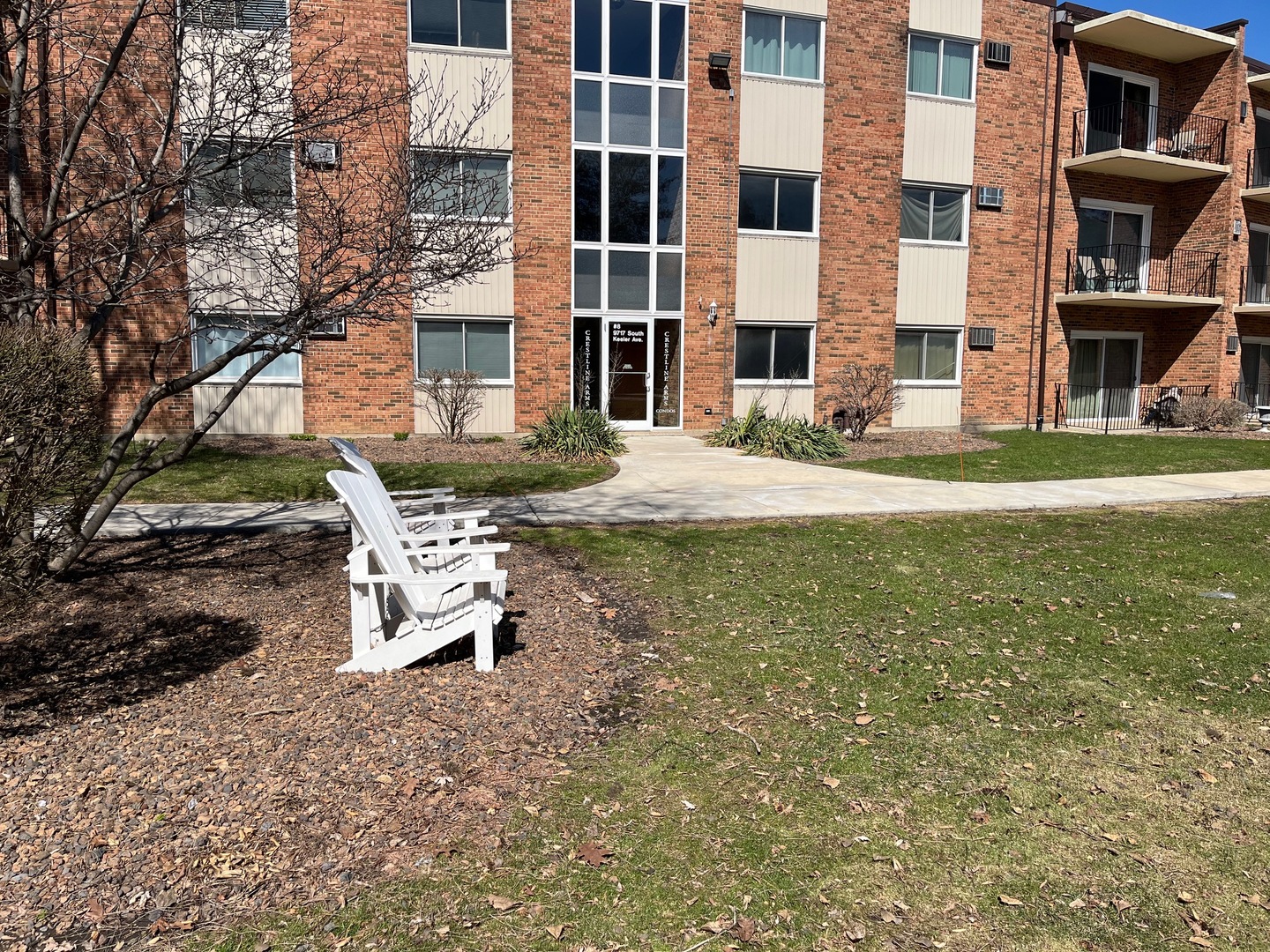 9717 S Keeler Avenue #209, Oak Lawn, IL 60453