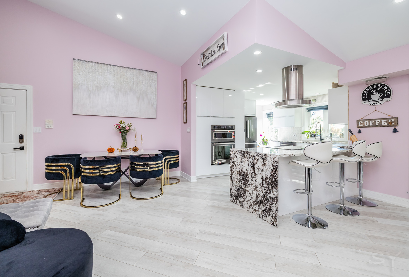 10288 Southwest Highway #3D, Chicago Ridge, IL 60415