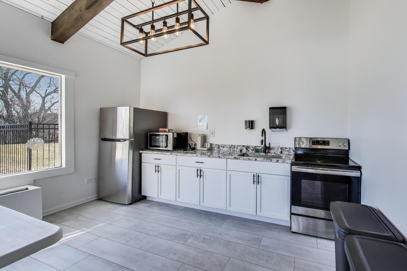 2000 Saint Regis Drive #3G, Lombard, IL 60148