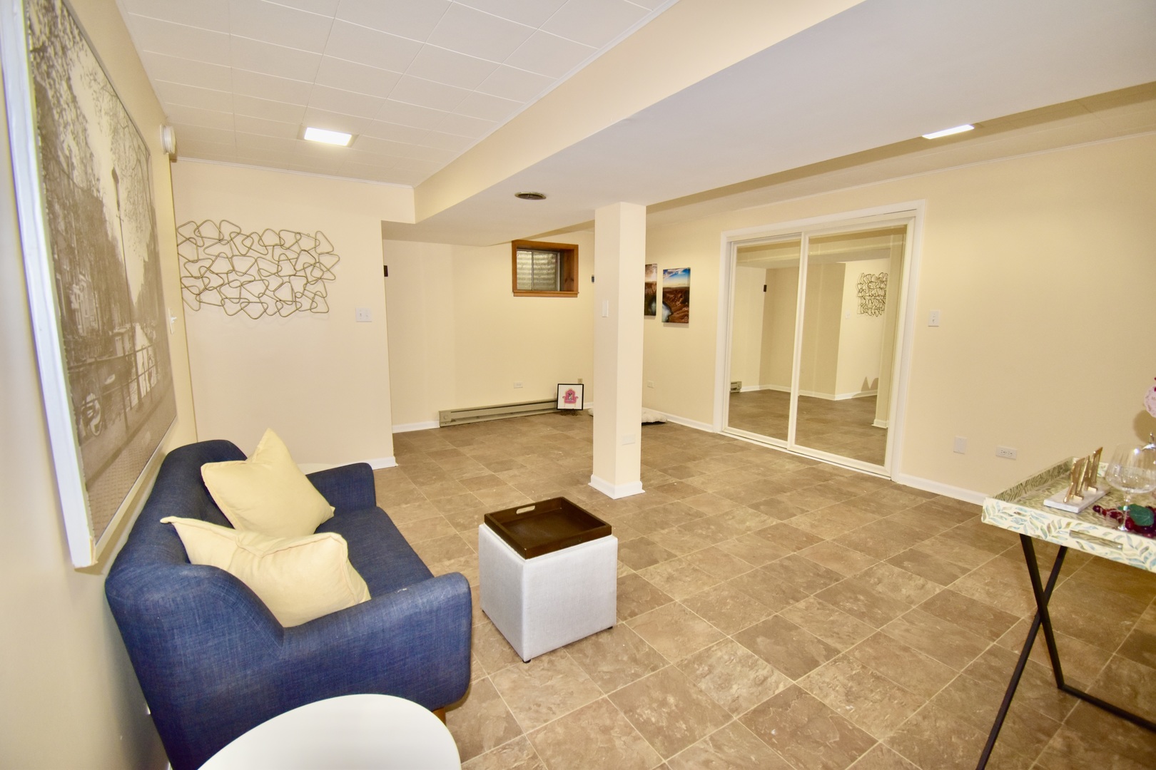 649 WILBUR Court, Gurnee, IL 60031