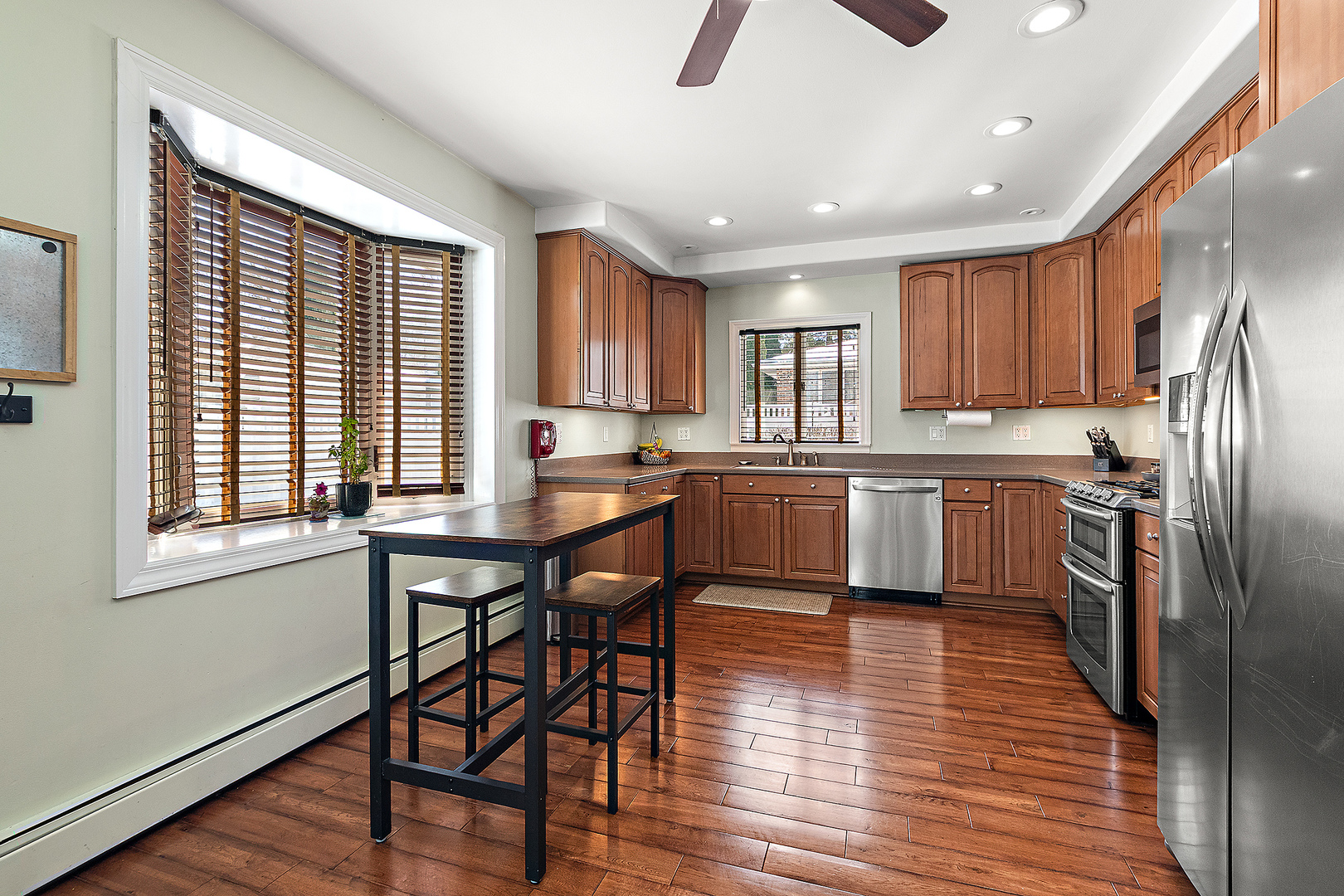 115 Center Road, Frankfort, IL 60423