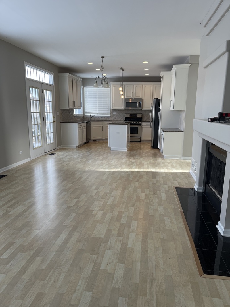 452 E Amherst Street, Palatine, IL 60067