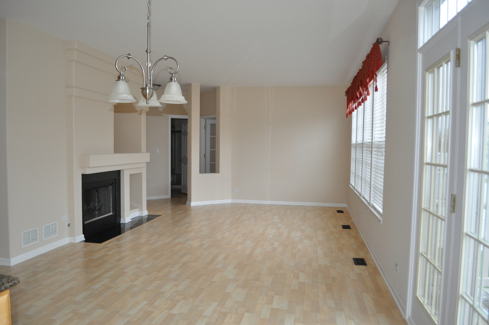 452 E Amherst Street, Palatine, IL 60067