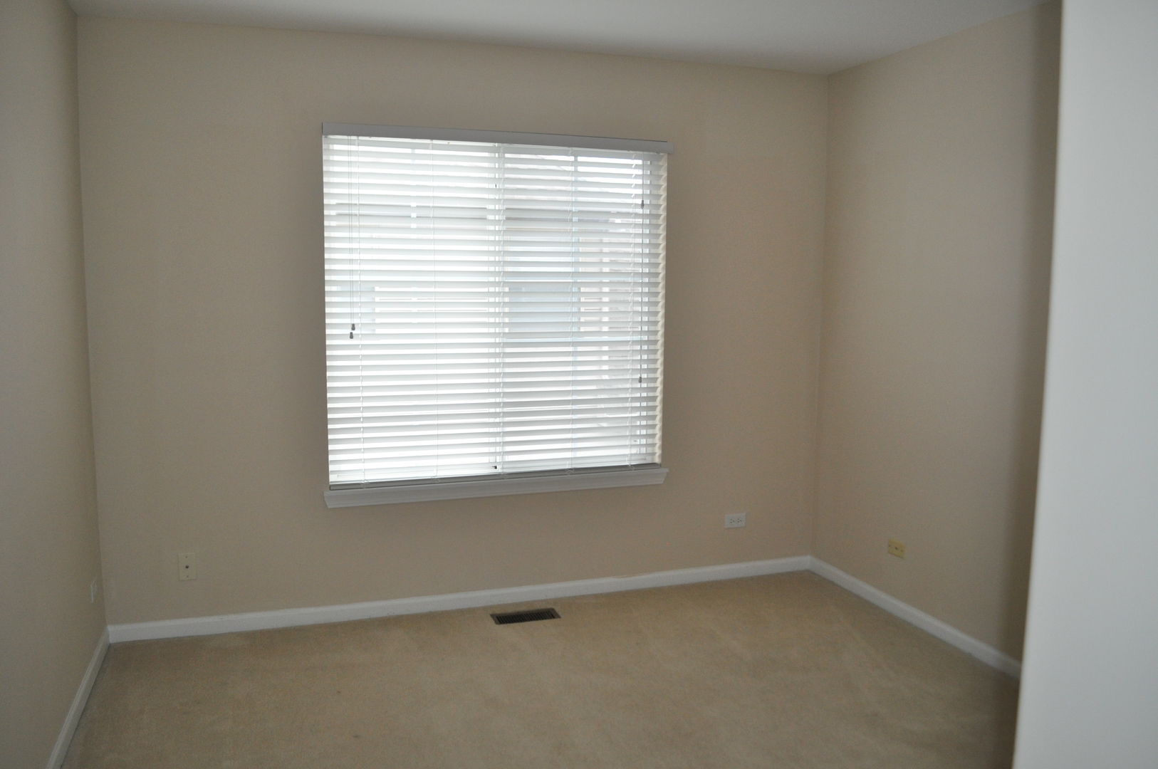 452 E Amherst Street, Palatine, IL 60067