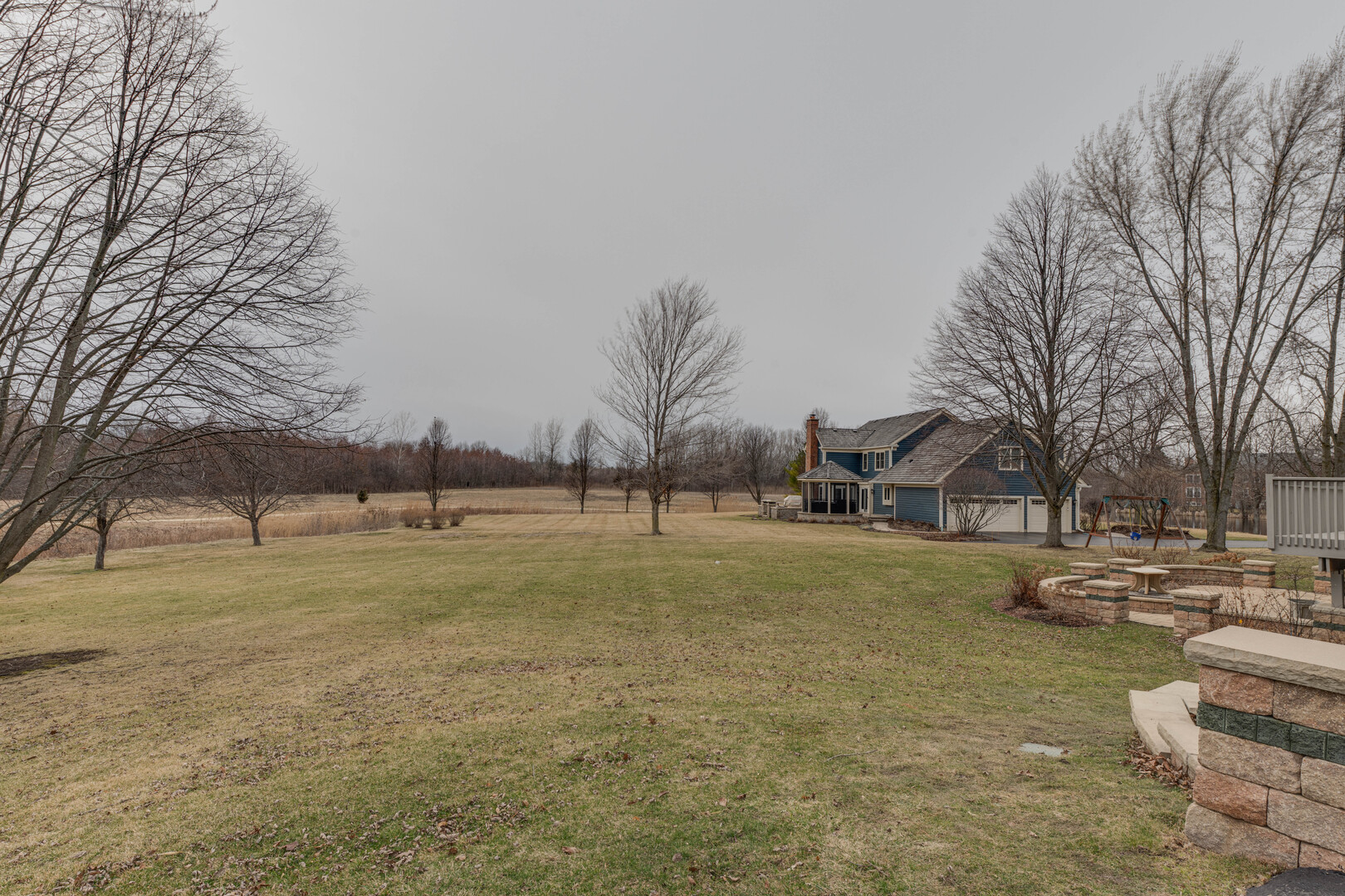 3821 Nottingham Drive, Long Grove, IL 60047