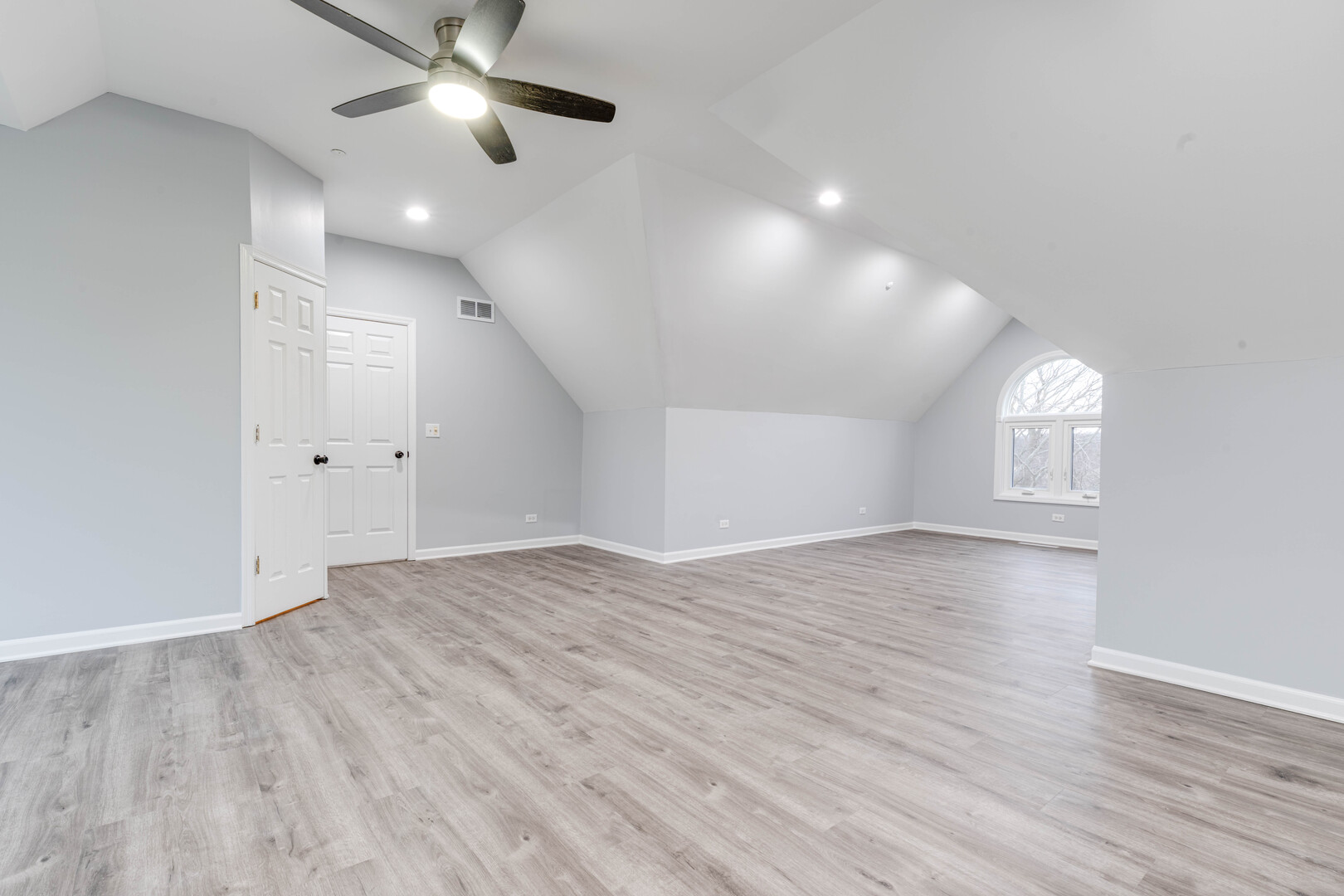 3821 Nottingham Drive, Long Grove, IL 60047