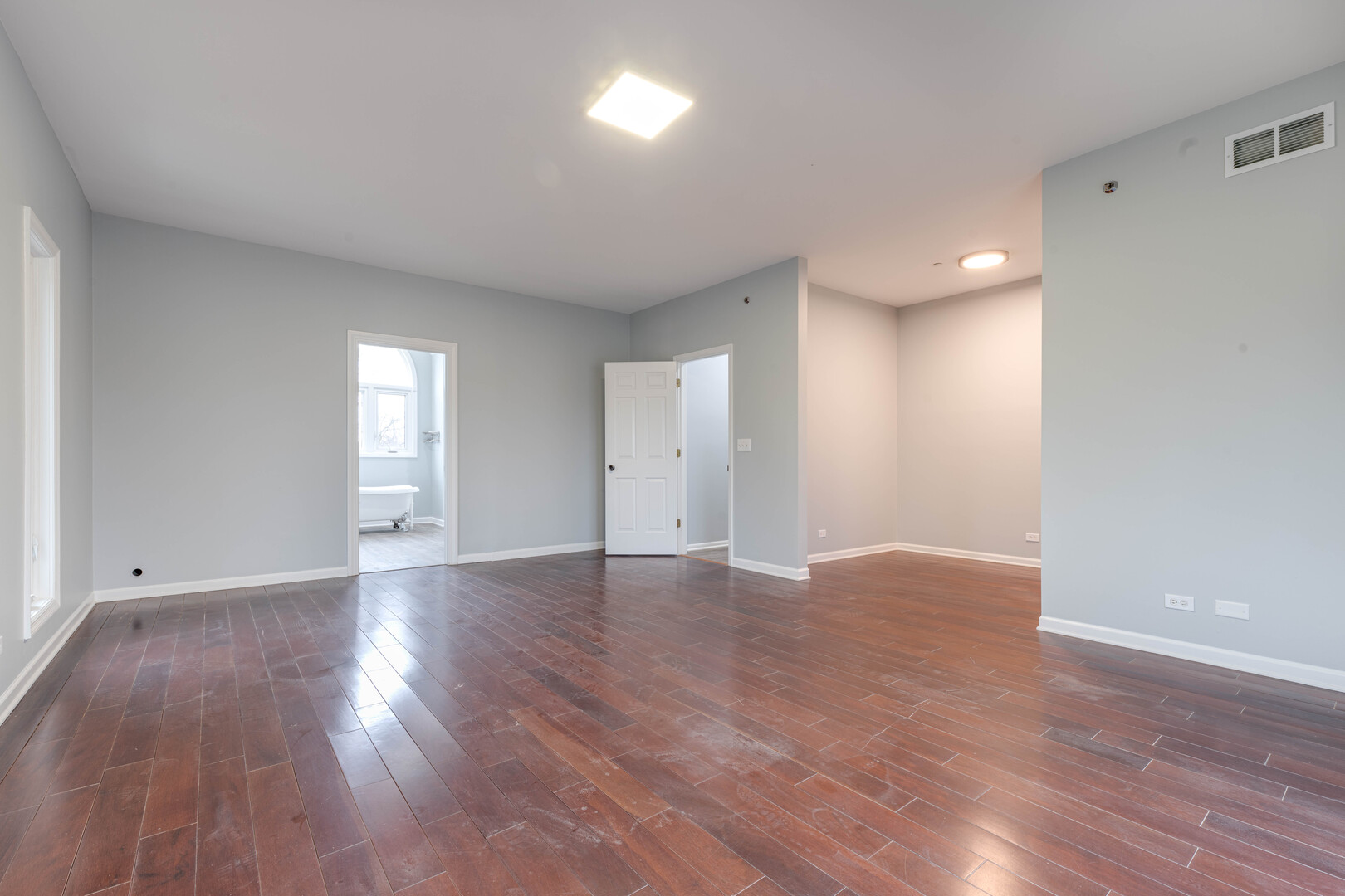 3821 Nottingham Drive, Long Grove, IL 60047